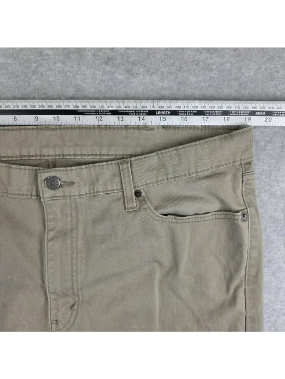 Levi's 541 Athletic Taper Pants Mens 38x30 Khaki Beige Stretch Cotton